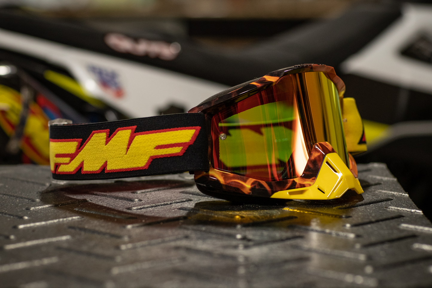 FMF Youth PowerBomb Goggles - Spark - Clear F-50047-00004