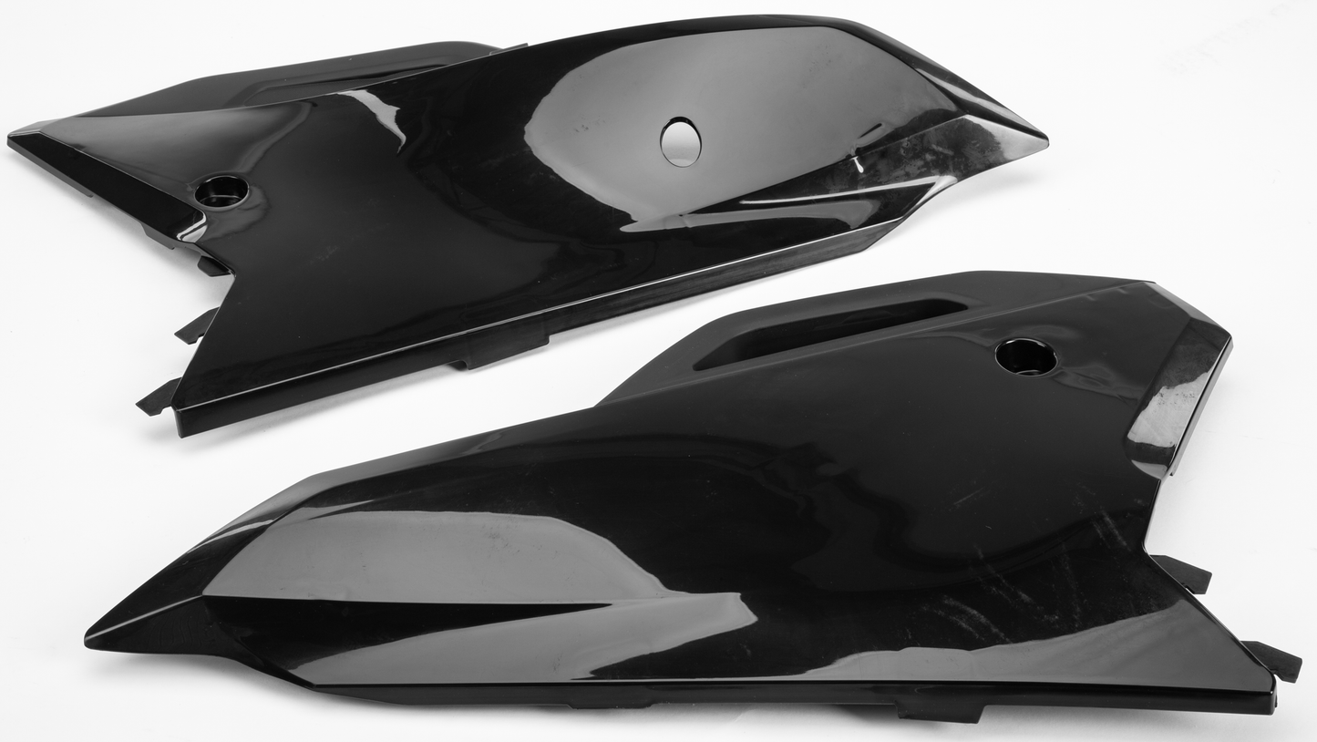Side Panels Black Hon