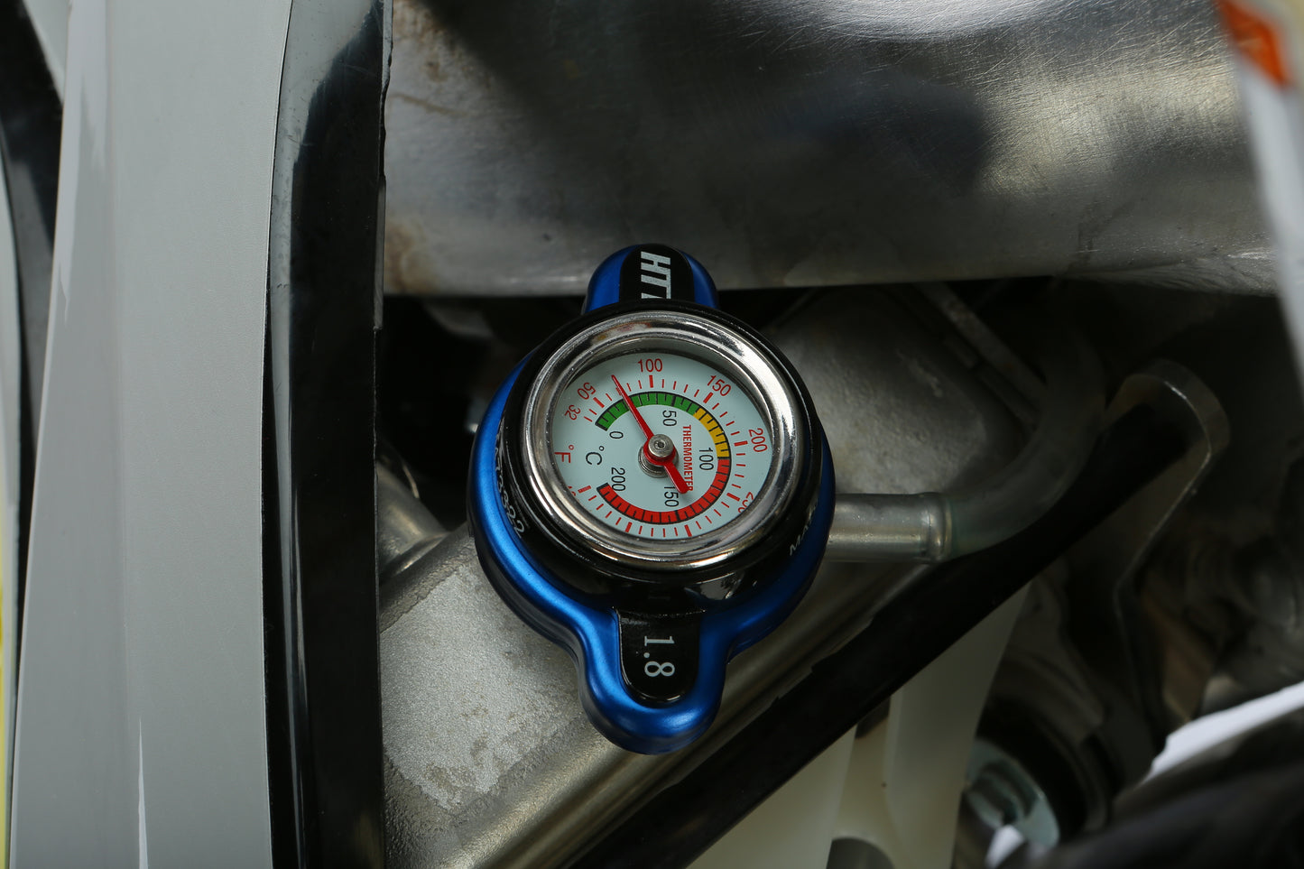 Radiator Cap W/ Temperature Gauge   Ktm/Husqvarna