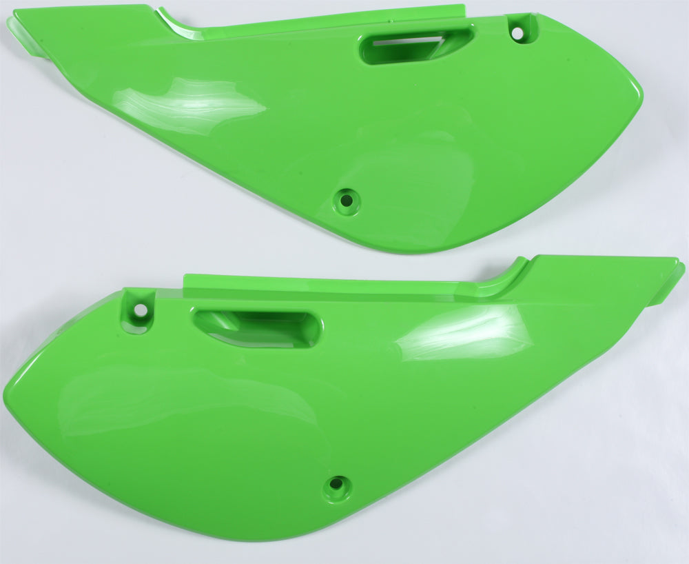 Side Panels Green