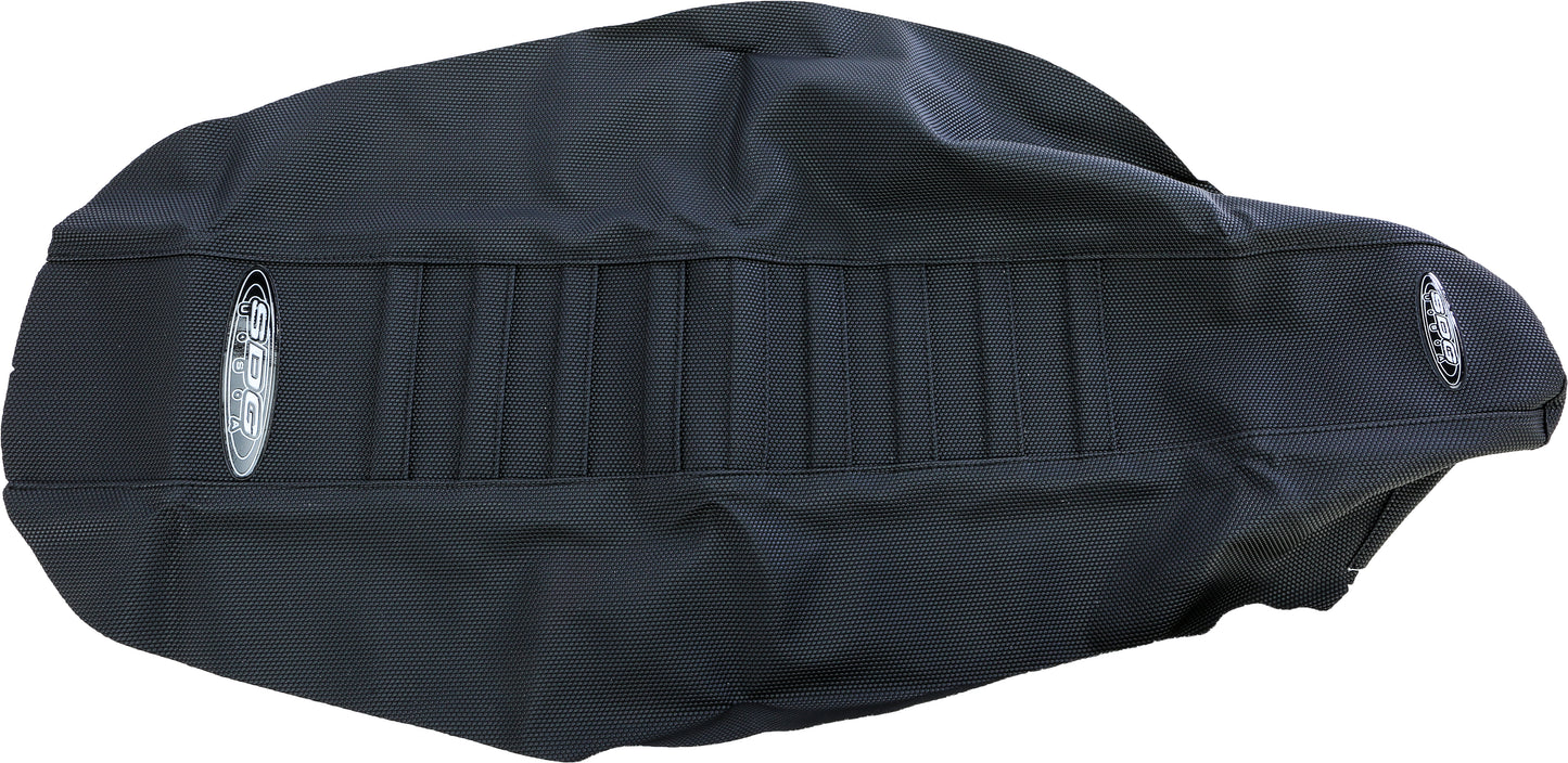 Pleated Gripper Seat Kaw Black