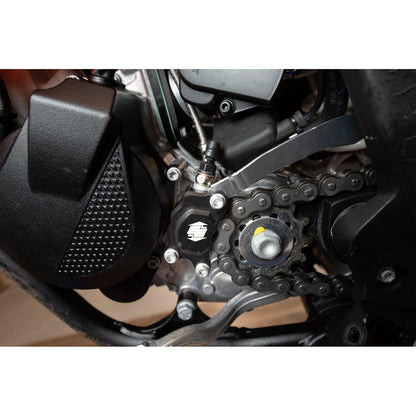 Clutch Cylinder Guard Hus/Ktm